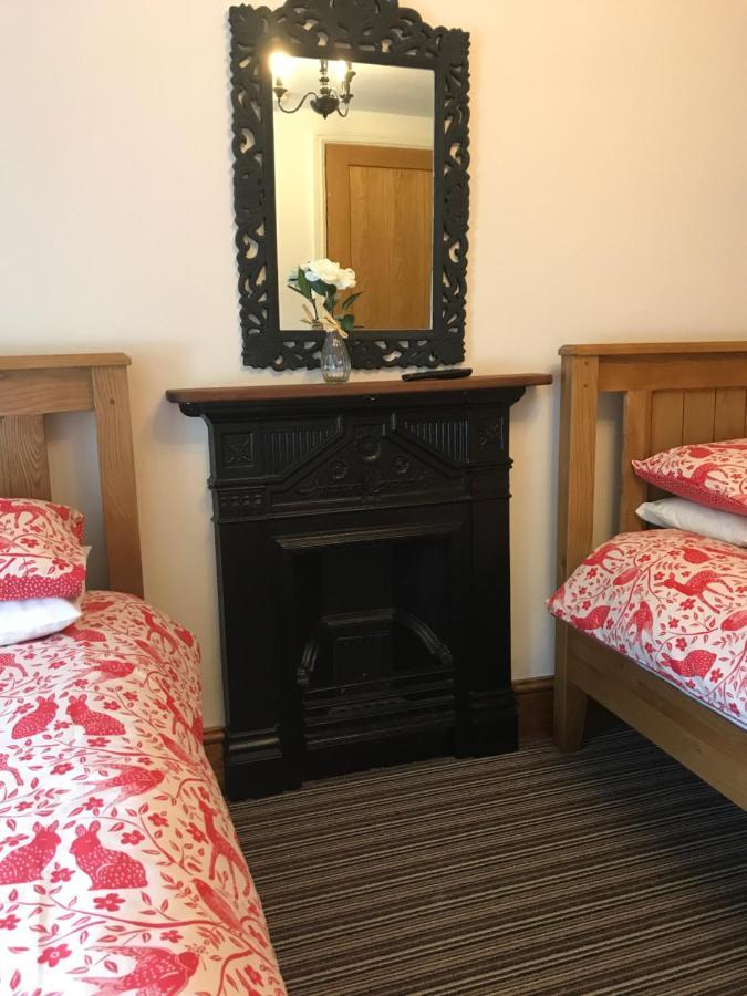 Rheolau Arms Bed & Breakfast Swansea Ngoại thất bức ảnh