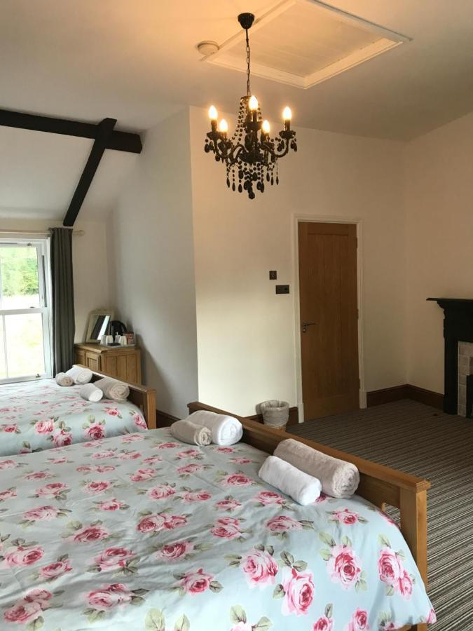 Rheolau Arms Bed & Breakfast Swansea Ngoại thất bức ảnh