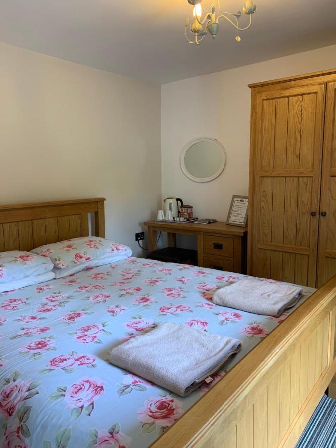 Rheolau Arms Bed & Breakfast Swansea Ngoại thất bức ảnh